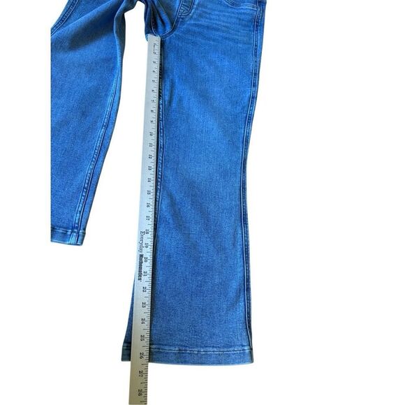 Spanx Jeans size L Blue Lightly Flared Pull On Denim Pants - Picture 4 of 6